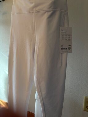 Athleta Pacesetter 7/8 Tight